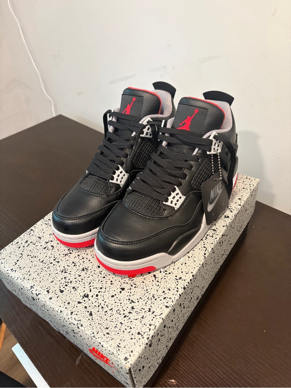 Nike Air Jordan 4 Retro Bred Reimagined NWT Size 9.5M